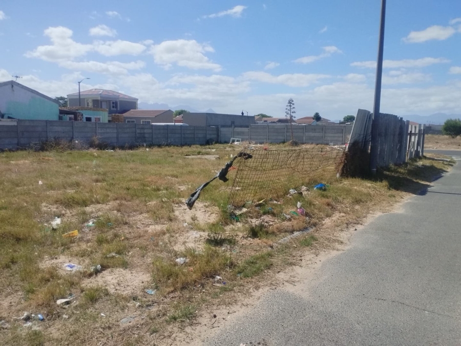 Commercial Property for Sale in Devon Park Village Western Cape